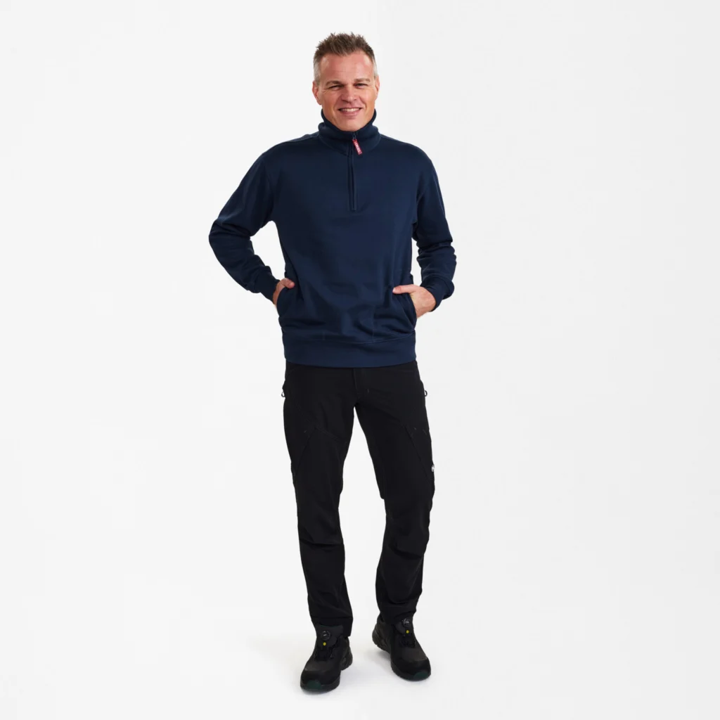 Extend sweatshirt med høj krave